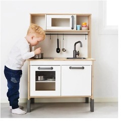 IKEA おままごとキッチンの画像