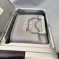 ダイニチ 石油ファンヒーター ストーブ ブルーヒーター 白持ちやすい9Lタンクの画像