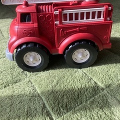 Green Toys Fire truck 消防車　はしご車の画像