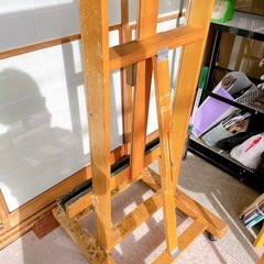 イーゼル レトロの画像