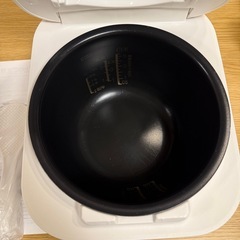 23年製　ZOJIRUSHI NW-SAI10 ５.５合炊飯器　ホワイトスタンの画像