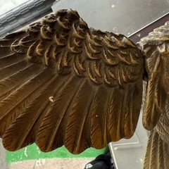 鷹の置物の画像