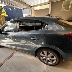 【車検2年取得後お渡し／6速MT】MAZDA アクセラ 平成27年式 走行10万kmの画像