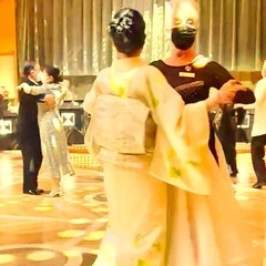 M着付けの会　 初めて着付けを習う方に講師が丁寧にレッスンします　着物の会社とは一切関係がなく、着物の販売なしの画像