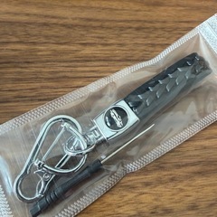 マツダ、スタートボタンリング、キーカバー、キーホルダーの画像