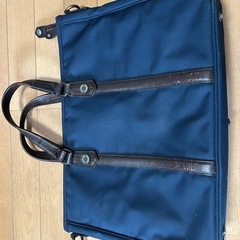 ビジネスバッグ　ネイビー　の画像