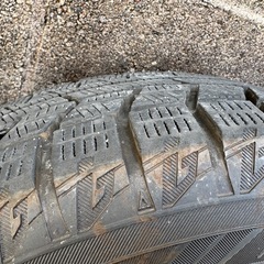 スタッドレスタイヤ&ホイールセット 14インチ
の画像