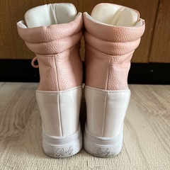 Rady インヒールハイカットスニーカーの画像