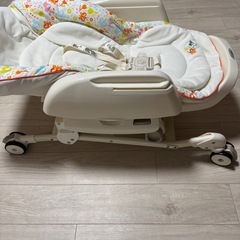 コンビ　ネムリラ　(ホワイト　花柄)　の画像