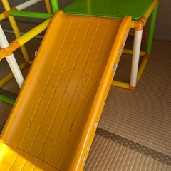 室内ジャングルジムの画像