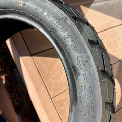 タイヤ新品未使用120/70/12の画像