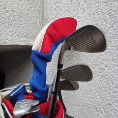 【引き取り限定】ジュニア用 ゴルフクラブセット＋IGNIO スタンド式キャディバッグの画像