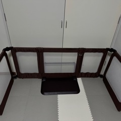 【お正月割引中】日本育児 おくだけとおせんぼ スマートワイド ブラウンの画像