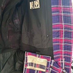 スノーボードウェア上の画像