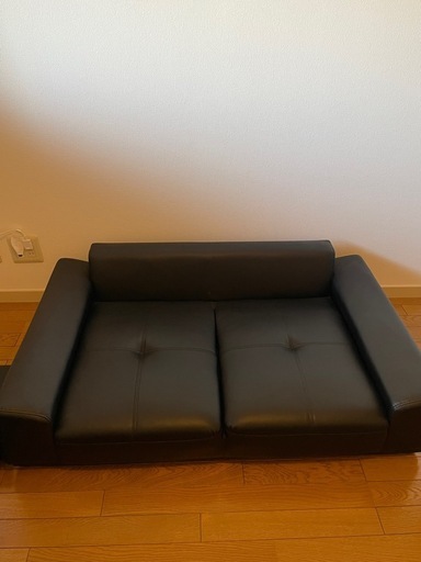 【美品】黒のフロアソファ 2人掛け クッション付き