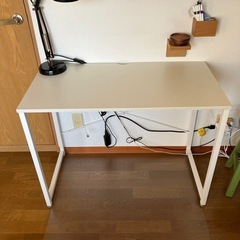 【無料】ニトリのデスクの画像