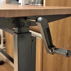 マナベインテリアハーツ 昇降デスクの画像