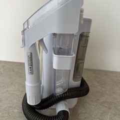 カーペットを丸洗いできるクリーナーの画像