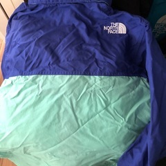 ノースフェイス　キッズ　ジャケットの画像
