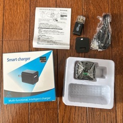 ACアダプター型 小型カメラ 隠しカメラ 防犯カメラ 小型監視カメラ USB充電器カメラの画像