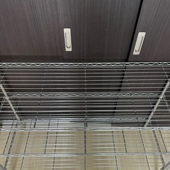 銀ラックの画像