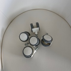 IKEA ワークチェア「SKRUVSTA（スクルーヴスタ）」ホワイト｜美品 の画像