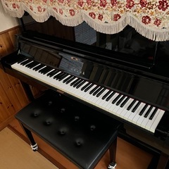 ピアノの画像