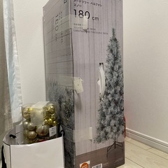 ニトリクリスマスツリー180cmの画像