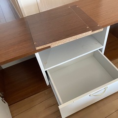 テレビ台の画像