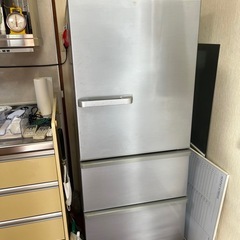 AQUOS冷蔵庫2018年製  の画像