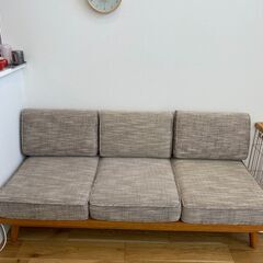 3人かけソファーの画像