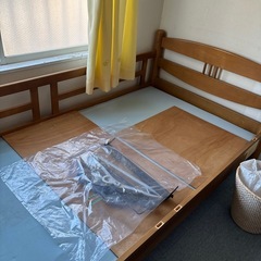 ベットフレームの画像
