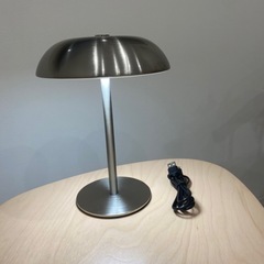 テーブルランプ ライト ZARA H&M リプロダクトの画像