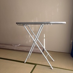 アイロン台の画像