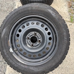 スタッドレスタイヤ4本セットの画像