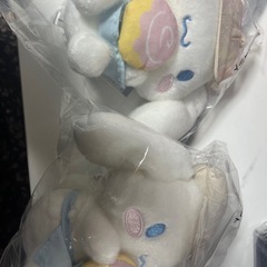 5点セット　シナモン　ラストスペシャル賞ぬいぐるみ　マスコット×2 シール付きスクラップブック　クッションの画像