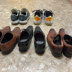 革靴3足、スニーカー2足　中古品の画像