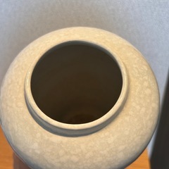 アフタヌーンティーの花瓶の画像