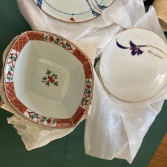 陶器食器まとめ売り
の画像