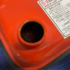 携行缶中古の画像