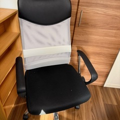 アイリスオーヤマ　オフィスチェアの画像