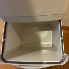 2段ゴミ箱の画像