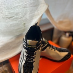 【未使用】スポーツシューズ　ジュニア　21cmの画像