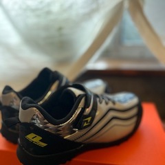 【未使用】スポーツシューズ　ジュニア　21cmの画像