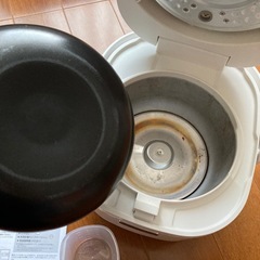 炊飯器　SHARP 2023年製　　3合炊きの画像