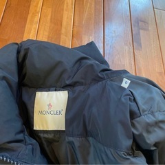 モンクレール　レディースダウンSからMの画像