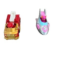 パウ・パトロール　パウっと出動　ＤＸパウステーション　マーシャル、スカイ
2台付きの画像