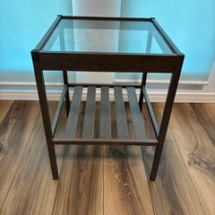 サイドテーブルの画像