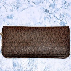 MICHEAL KORS 長財布の画像
