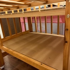 ベビーベッドの画像